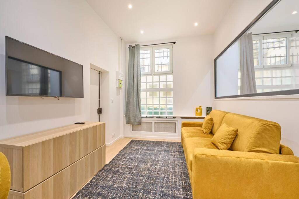 Marais - Modern Apartment Париж Екстер'єр фото